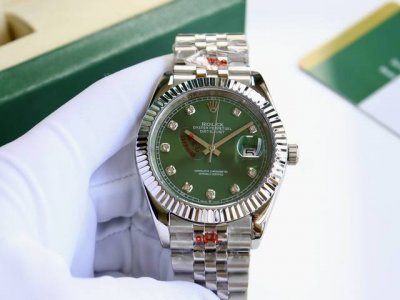 Original Mold, 1:1 Replica, Exclusive Noble Quality! A Timeless Classic. As One