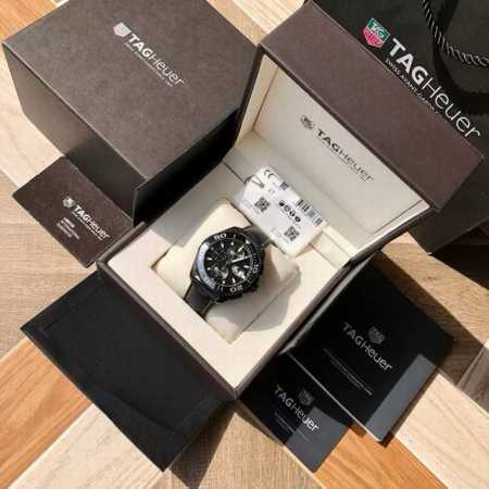 A great deal! TAG Heuer Aquaracer Chronograph, over 20,000 RMB, comes with full - Click Image to Close