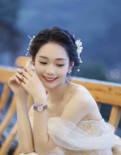 Heart-fluttering Longines Moonlit Cherry Blossom Disc - Poke to the heart Cherry