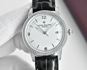 2630, a hot new model, the new Patek Philippe pot lid watch, took 6 months to de