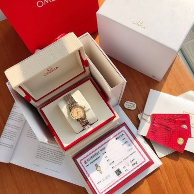 P New model exclusive first release! One watch, three codes, bottom cover, warra