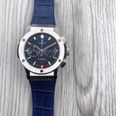 Hbb Classic Chronograph Big Bang Chronograph Brand: Hublot Movement: Imported 77