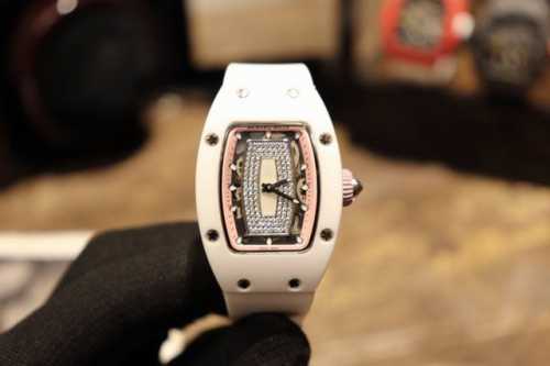 Richard Mille Ceramic RM007-1: A goddess in the watch world, a dream timepiece f