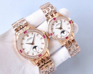 White diamonds and gold diamonds are a timeless classic. The latest Rolex Classi