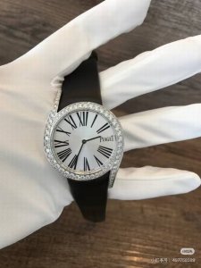 30Mm 32Mm 240 Piaget 69 Limelight Gala Uses First-Class Case Polishing Technolog