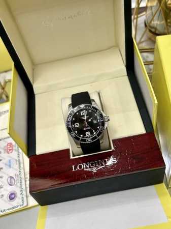Same packaging as picture Longines Conquest with rubber strap, black, has arriv - Click Image to Close