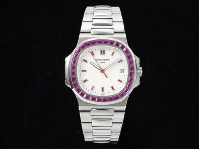 Patek Philippe Nautilus 5711 Diamond Limited Edition Series Gr Factory produced