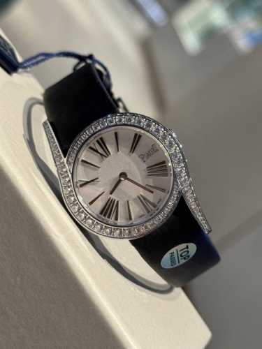 Top, the ultimate women's watch with silk ribbon and cowhide leather, reforged