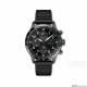 The latest diamond-encrusted luxury Gucci bracelet. The ceiling of high-end bran