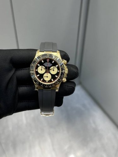 Rolex Daytona series, same weight, no more flimsy feel on the wrist, consistent Rolex Daytona series, same weight, no more flimsy feel on the wrist, consistent