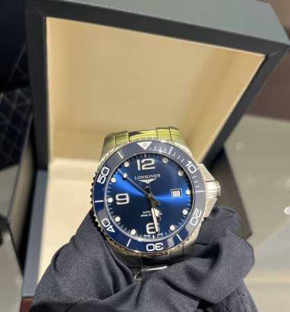 Longines Conquest Ceramic Bezel Dive Watch Classic sunburst dial with applied ho - Click Image to Close