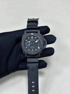 New Panerai M02231 series 42mm case diameter Featuring a carbon fiber case and
