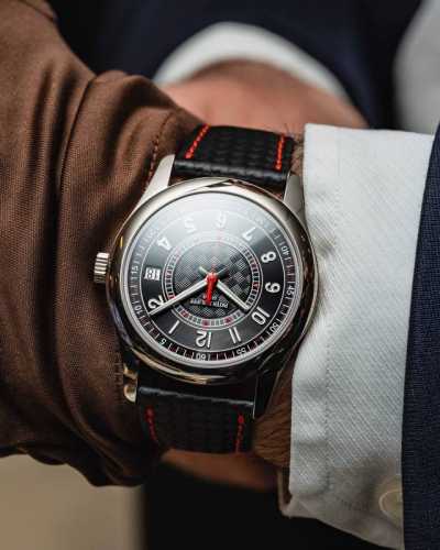 Gs With Sincere Dedication, We Proudly Present The Pinnacle Of Refined Aesthetic