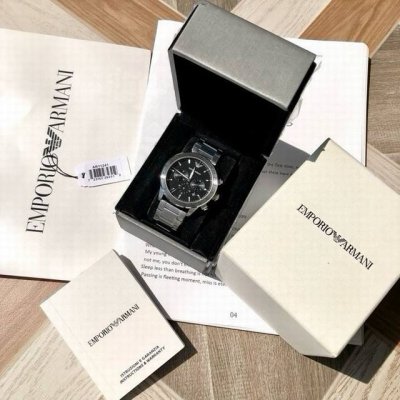 Original Armani quartz men's watch, new model from the counter! The hottest men
