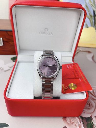 The stylish quartz women's Omega Seamaster Aqua Terra Shades 34mm Master Chrono