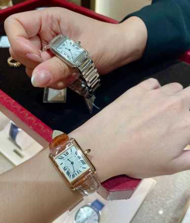 Cartier Tank Must! Limited-time offer: Free imported pebbled calfskin strap (in - Click Image to Close