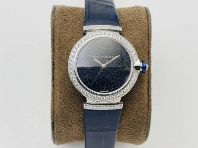 The Cea watch embodies radiant light and modern feminine charm, making every day
