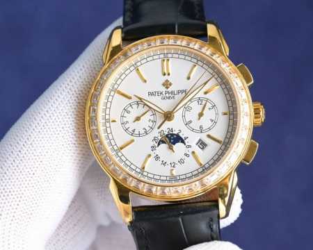 Patek Philippe with white and gold diamonds makes a stunning debut! The 41mm cas - Click Image to Close