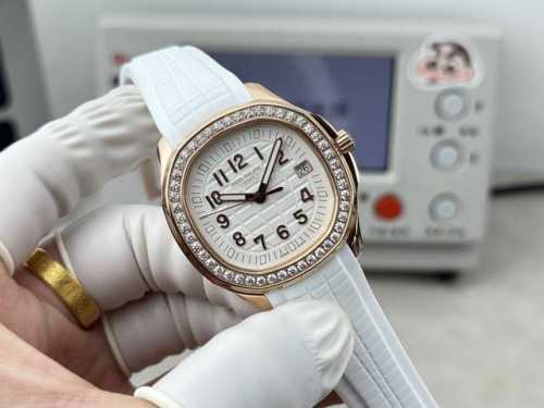 Platinum Gr Factory P Patek Philippe Quartz Aquanaut Luce 38Mm. The Italian word