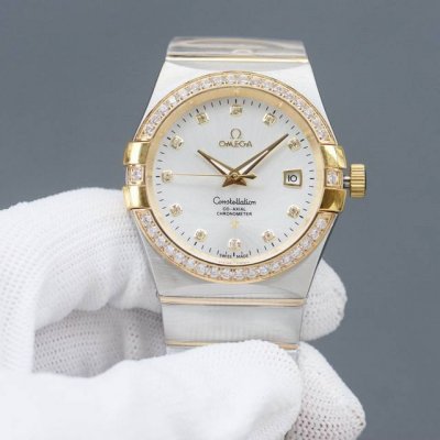 Brand: Omega Type: Three-hand synchronous Double Eagle series Strap: Top importe