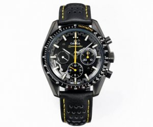 Tw The dial of the Omega Speedmaster Dark Side of the Moon "Apollo 8" is engrave