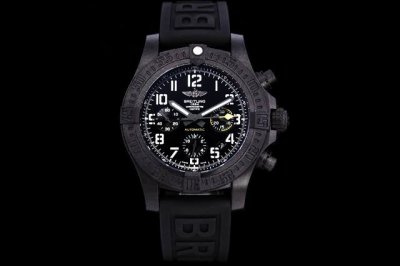 Breitling Original One-To-One Carbon Fiber Texture Breitling Avenger Hurricane S