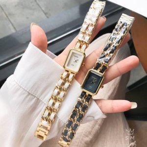 Chanel Chanel small leather belt braided watch strap net celebrity style exquis