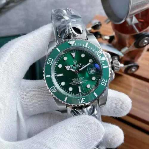 This is a top-tier Rolex Submariner series timepiece. If you don't like seeing