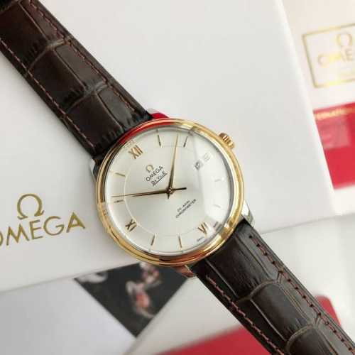De Ville series men's watch casual, simple and classic popular model. After the