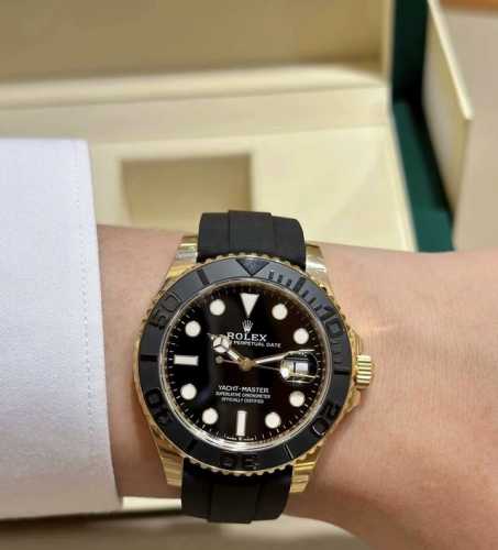 Rolex "Platinum Yachting" 226659: A Must-Have for Understated Luxury. My favorit