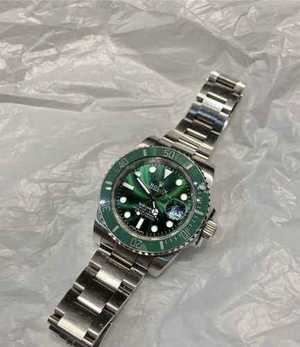 Sharing with you my latest favorite watch, this Rolex Submariner in green is ab