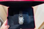 Dr. Cartier Tank Must! Limited-Time Gift Of Imported Alligator-Textured Calfskin
