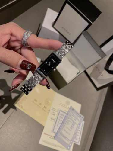 Hot-selling Chanel Spring model Gucci original design square dial 17X36mm overa