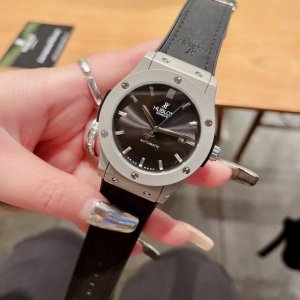 Exclusive model, the above picture is for profit Brand: Hublot Hot selling mode
