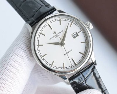 White-gold Vacheron Constantin Heritage watches are now available! A perfect co