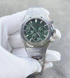 Top Factory's stunning presentation! Audemars Piguet Royal Oak 26240 mechanical