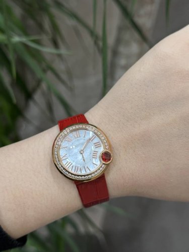 Exclusive Photo Cartier Confession Balloon Quartz Watch