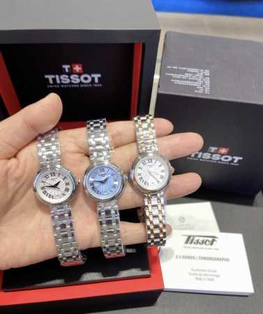 Platinum Tissot Little Beauty 2000+ Effortlessly beautiful July promotion is her - Click Image to Close