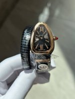 Exclusive Real Shot Bulgari Serpenti Series Ladies Watch Swiss Quartz Movement M