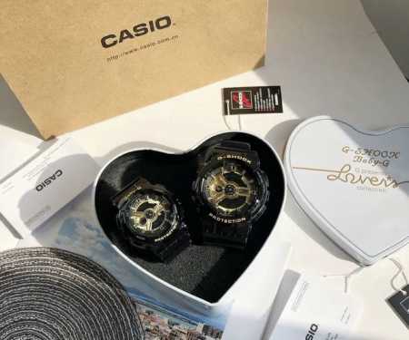 Couple's watch, Casio Ga-110 dial diameter large 53mm, small 32mm, the watch ha - Click Image to Close