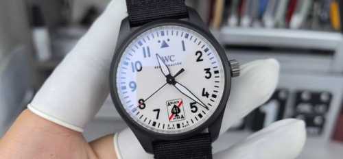 New Watch Iwc launches the Lot's Watch Automatic 41 Black Aces special edition