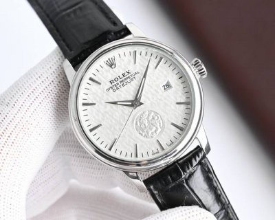 White case and gold case 1040 The store's hot-selling model is the Rolex Lucky P