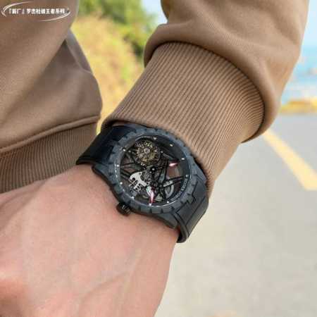 Get started with the New Factory-New Factory' Roger Dubuis Carbon Fiber V4 Editi - Click Image to Close