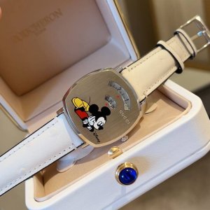 Ultra-Cute Mickey Arrived! 35Mm, 3-Hand Gucci Unisex Disney X Gucci Grip Series