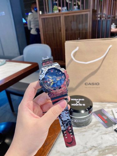 High-version Casio One Piece collaboration G-Shock & One Piece watch. A Casio co