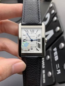 Cartier Tank Large Mechanical Shipment Actual Shot DDD