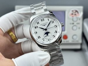 Gf Longines Master Collection Moon Phase 40mm Watch, equipped with a replica L89