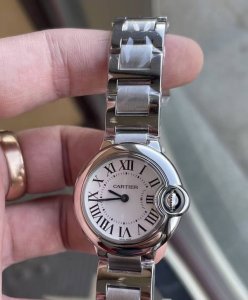 Cartier Blue Balloon series quartz women's watch 28mm dial white frosted dial b