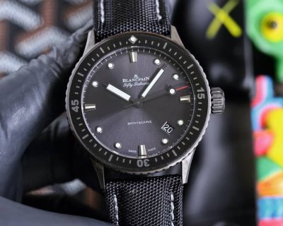 Blancpain Fifty Fathoms 43.6Mm Men's Watch High-Tech Satin Grey Ceramic With Bri