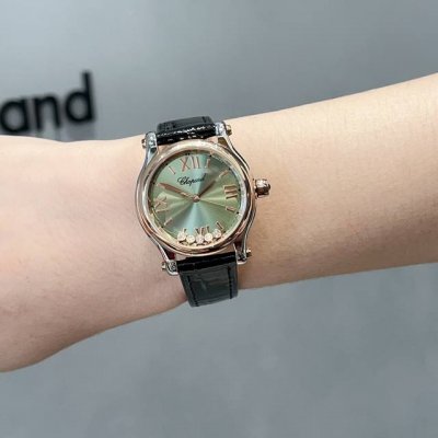 Chopard Happy Diamond Chopard's Happy Diamond Is No Stranger To Many, But This G